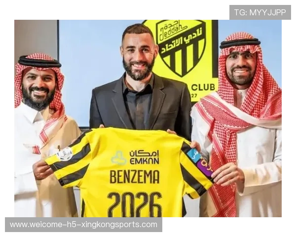 吉达联合官宣签下法甲中场佩兰,转会费总计600万欧元