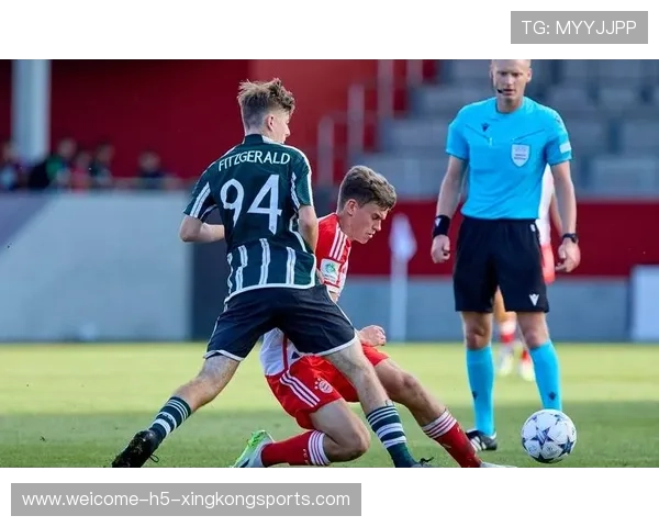 曼联继续强化青训，年轻球员逐渐担任重要角色