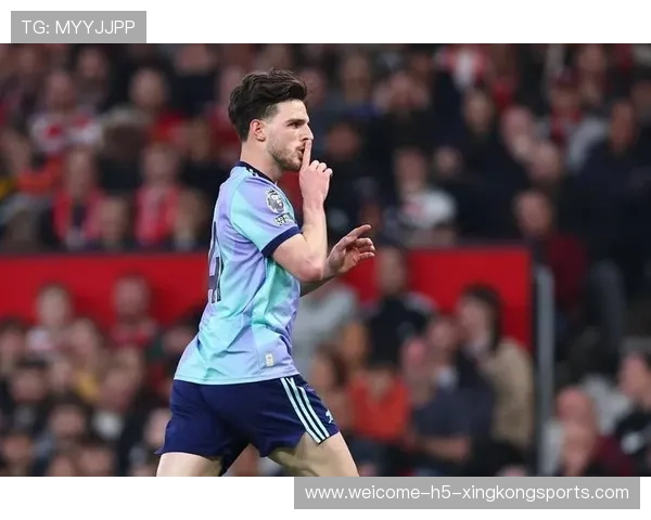 赖斯抢断反击推进，阿森纳形成三打二，2021年阿森纳vs莱斯特城直播